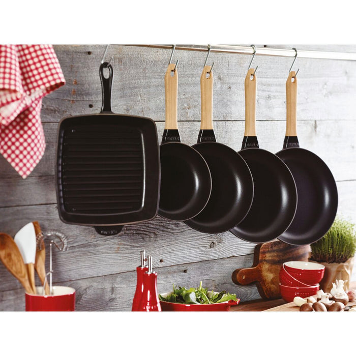Pans Bratpfanne mit Holzgriff, 28cm, schwarz 28 cm, rund, Schwarz, Gusseisen